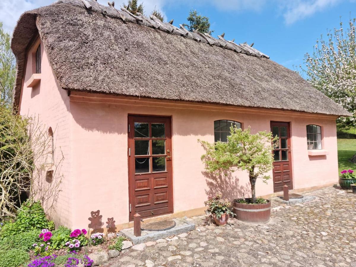 Liebhaveri I Saerklasse Årup Extérieur photo